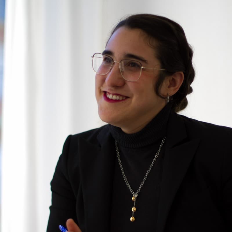 Retrato de Mónica Fernández Fernández, psicólogo/a colegiado/a